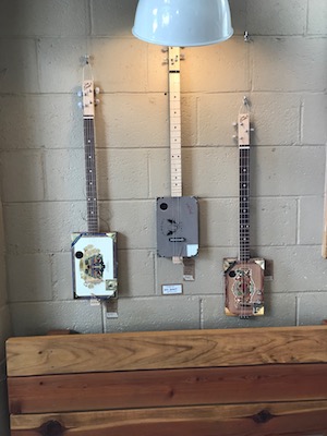 nate's lone boulder guitars