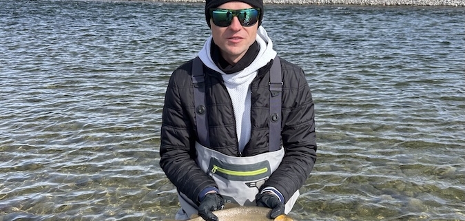 Fly fishing the Snake River in early March